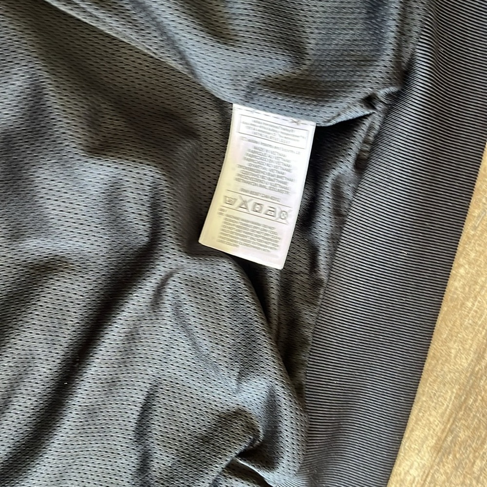 Adidas Black Track Jacket size medium - Picture 3 of 5